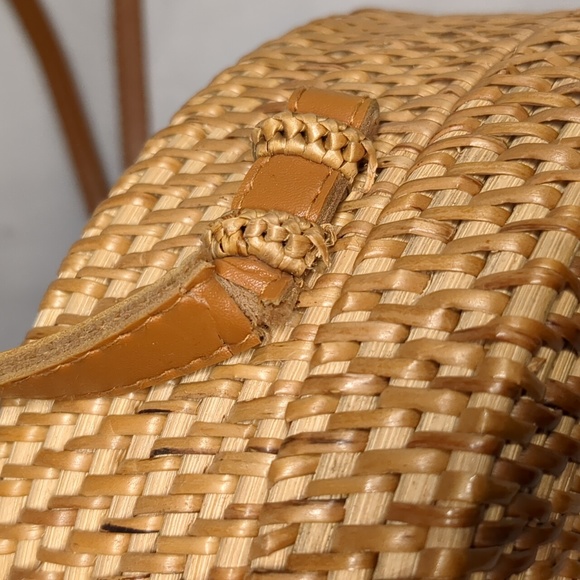 Round Rattan Bag - Picture 8 of 13